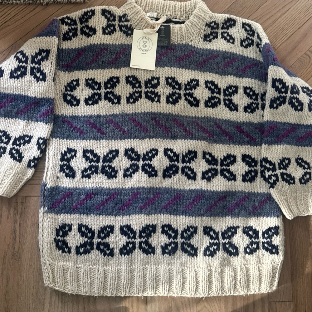 Urban outfitters nwt vintage Cozy wool Knit Sweater Pattern oversized sm m heavy